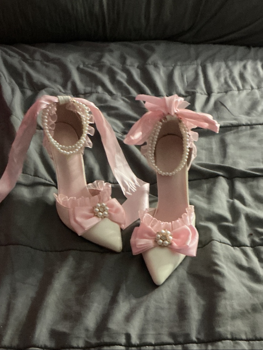 Elegant Pink Pearl-Embellished Women’s Heels